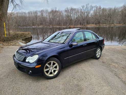 2007 Mercedes c280 - cars & trucks - by owner - vehicle automotive... for sale in New London, WI