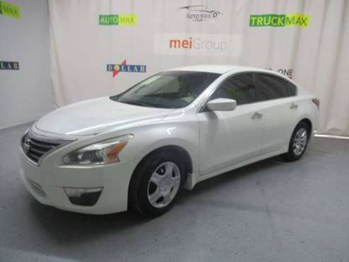 2014 Nissan Altima 2.5 S ** We are the Bank...Approval on the spot... for sale in Arlington, TX