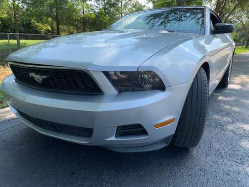 2010 MUSTANG CONVERTIBLE - V6 for sale in Miramar, FL