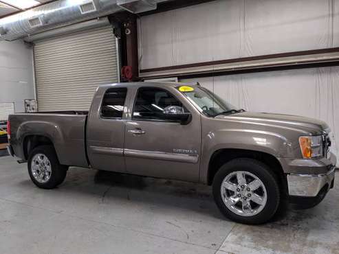 2012 GMC Sierra 1500, 2WD, Ext Cab, Tow Package, Very Clean!!! for sale in Madera, CA