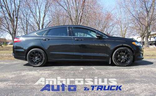 2013 Ford Fusion Titanium - - by dealer - vehicle for sale in Appleton, WI