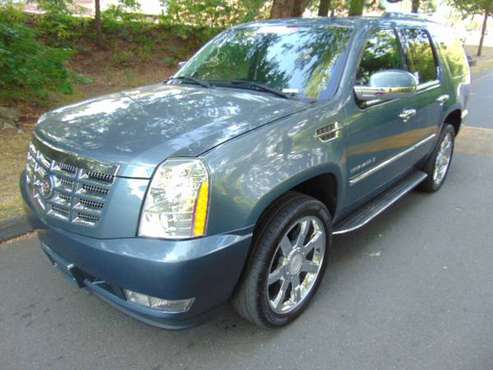 2008 Cadillac Escalade - - by dealer - vehicle for sale in Waterbury, CT