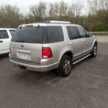 FORD EXPLORER RUNS GREAT - - by dealer - vehicle for sale in Canton, OH