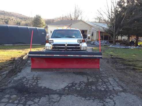 1998 Dodge Plow Truck w\salt Spreader - cars & trucks - by owner -... for sale in Friendsville, NY