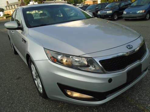 2011 KIA OPTIMA SE FULLY LOADED ONE OWNER RUNS GREAT for sale in Madison Heights, VA