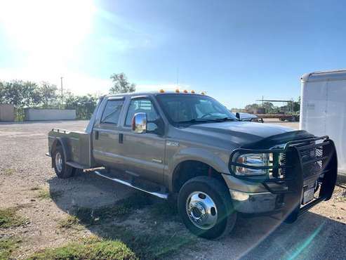 2006 FORD F350 4 Doors Crew Cab Diesel 4x4 Dully for sale in Kingsbury, TX