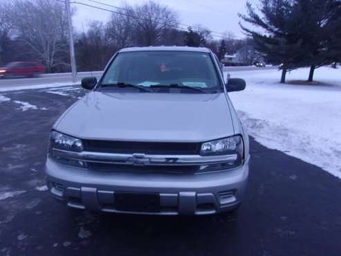 2005 Chevy Trailblazer SUV 4x4 - - by dealer - vehicle for sale in Hortonville, WI