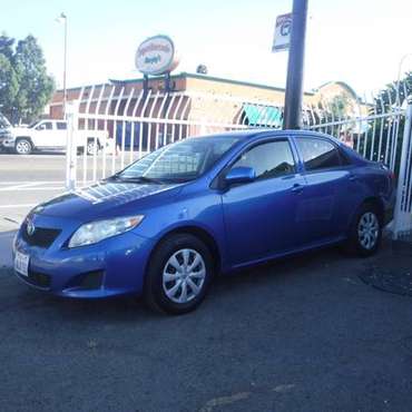2010 -- TOYOTA -- COROLLA -- LE mint condition for sale in San Diego, CA