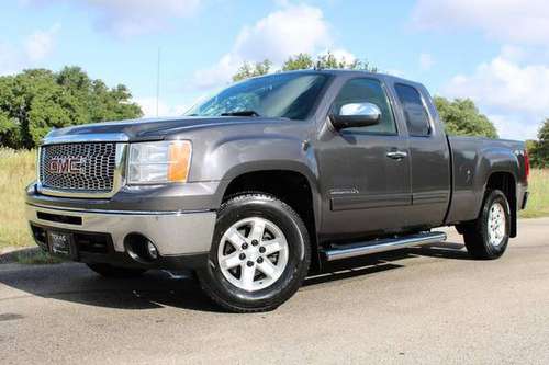 FRESH TRADE-IN! 2010 GMC SIERRA 1500 SLE 4X4 !!WOW ONLY 66K MILES!! for sale in Temple, KY