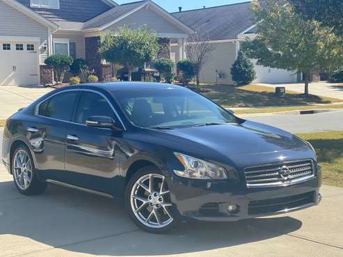 2010 Nissan Maxima SV Fully Loaded 2 Owners Zero Accidents - cars & for sale in Indian Trail, NC