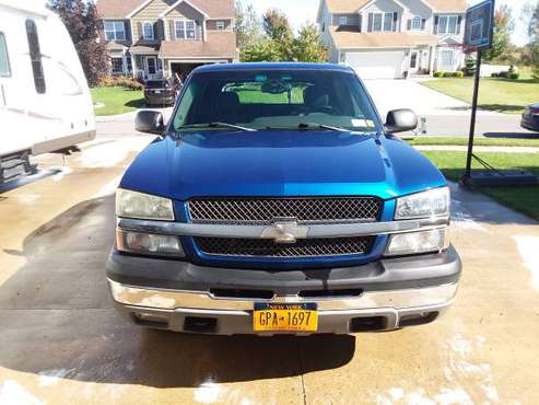 2003 Chevrolet Avalanche for sale in Avon, NY