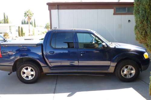 2004 Ford Explorer - cars & trucks - by owner - vehicle automotive... for sale in Santa Clara, UT