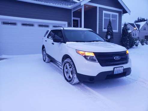 2013 Ford Explorer AWD Studded tires for sale in Ferndale, WA