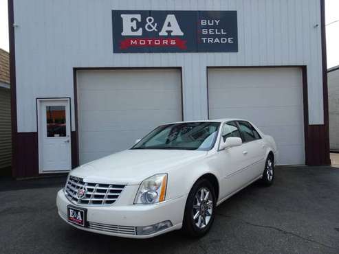 2011 Cadillac DTS Luxury Collection - cars & trucks - by dealer -... for sale in Waterloo, WI