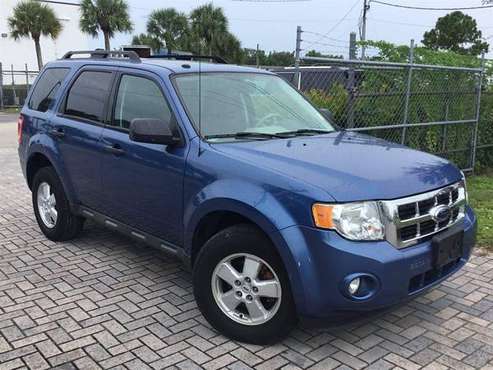 2009 Ford Escape XLT - Lowest Miles / Cleanest Cars In FL - cars &... for sale in Fort Myers, FL