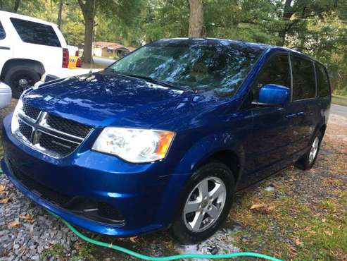 2011 Dodge Caravan - cars & trucks - by owner - vehicle automotive... for sale in Chattanooga, GA