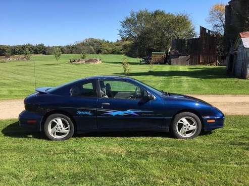 2002 Pontiac Sunfire GT for sale in Whitewater, WI