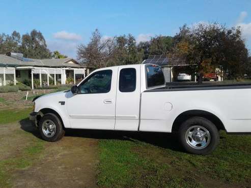 2001 F150 pick up truck for sale in Madera, CA