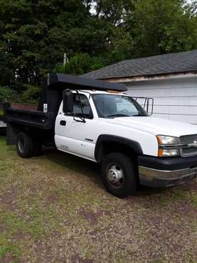 Dump truck for sale in Newton, NJ