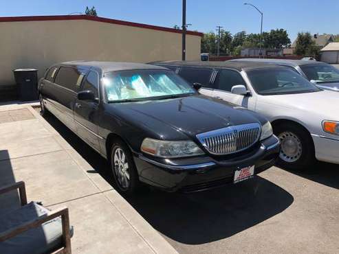 2005 Lincoln Town Car Limo for sale in Oakdale, CA