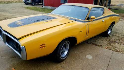 1971 Dodge Charger RT 440 *RARE* - cars & trucks - by owner -... for sale in Janesville, IA