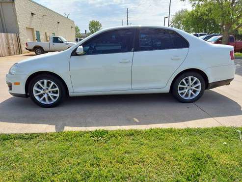 2010 VW Jetta Limited Edition, clean Title and Fax for sale in ROGERS, AR