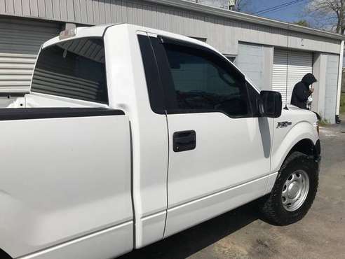 2014 Ford F-150 6 cylinder 4 x 4 short bed XL package - cars & for sale in NICHOLASVILLE, KY