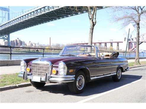 1971 Mercedes-Benz 280SE for sale in Astoria, NY