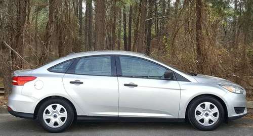 Silver 2015 Ford Focus S/1 Owner/5 Speed/Backup Camera for sale in Raleigh, NC