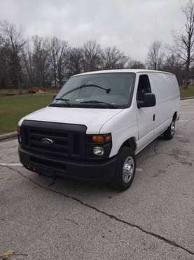 2011 ford cargo van with new motor for sale in Wickliffe, PA