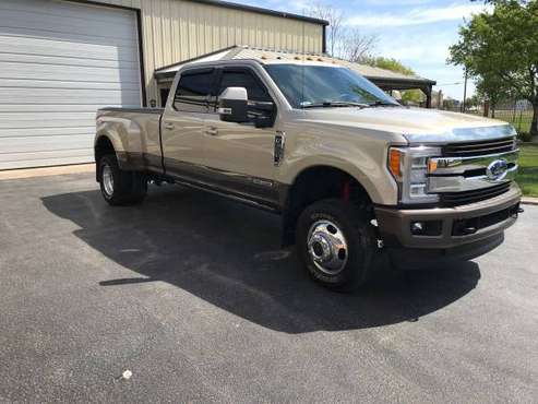 2017 f 350 king ranch fx 4 dually34, 800 miles 79, 995 - cars & for sale in Amarillo, TX