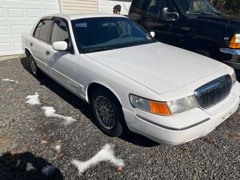 2000 Mercury Grand Marquis Low Miles MINT! - - by for sale in Plainfield, NJ