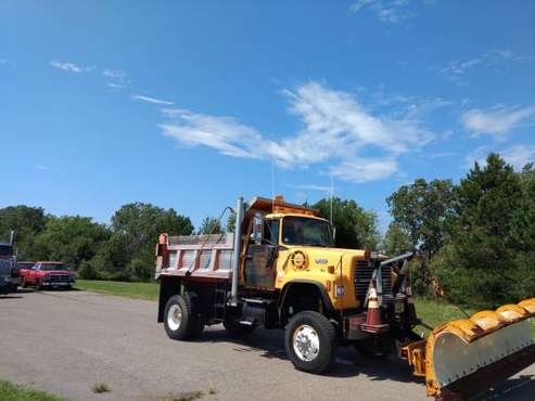 Four wheel drive Plow Truck for sale in MA