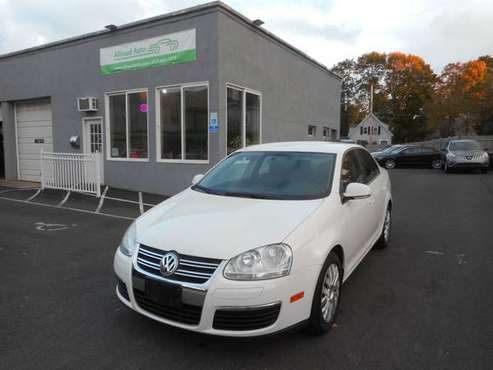 2010 VOLKSWAGEN JETTA 2.5S 5-SPEED MANUAL, ONLY 82K MILES. for sale in Whitman, MA