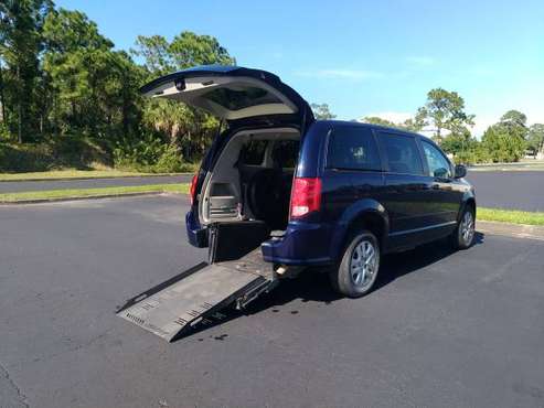 Handicap Van - 2016 Dodge Grand Caravan - - by dealer for sale in Jacksonville, FL
