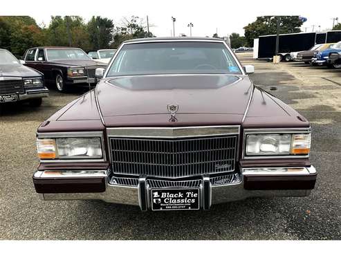 1990 Cadillac Fleetwood Brougham for sale in Stratford, NJ