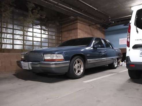 94 Buick Roadmaster Limited low miles runs good cheap for sale in Palm Springs, CA