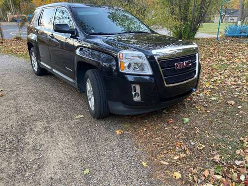 2015 GMC Terrain SLE - cars & trucks - by owner - vehicle automotive... for sale in Holland , MI