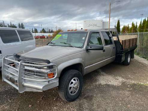 1999 Chevy 3500 flatbed 4x4 for sale in Hillsboro, OR