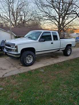 1995 Chevy C/K 1500 Series 4x4 - cars & trucks - by owner - vehicle... for sale in Harrison, AR