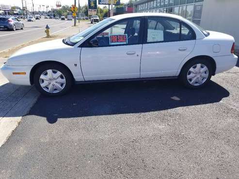 Saturn with 74800 actual miles for sale in Murfreesboro, TN