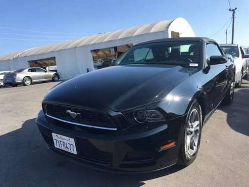 2014 Ford Mustang V6 Premium - cars & trucks - by dealer - vehicle... for sale in North Hollywood, CA
