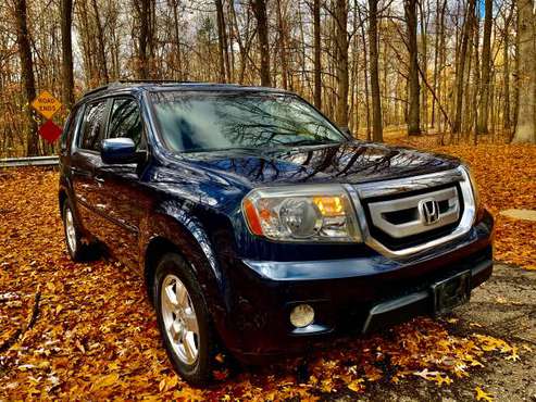2011 Honda Pilot Grand - cars & trucks - by owner - vehicle... for sale in West Bloomfield, MI