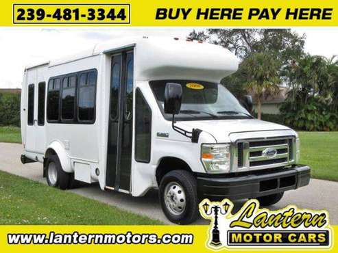 2008 Ford E-Series Chassis E-350 SD Se Habla Espaol for sale in Fort Myers, FL