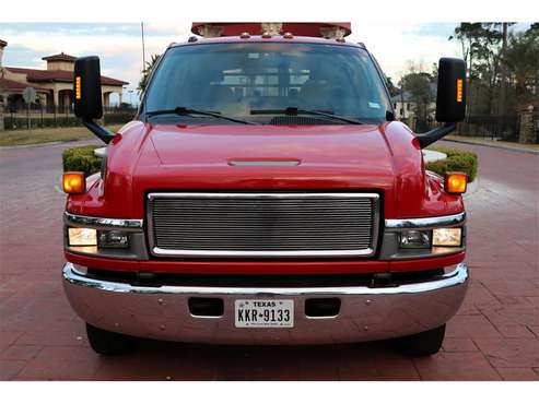 2004 GMC C7000 for sale in Conroe, TX
