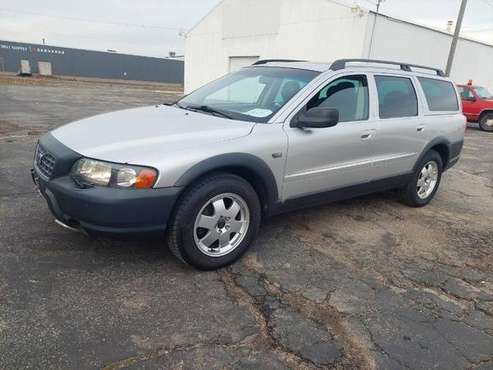 2003 Volvo XC70 AWD - - by dealer - vehicle automotive for sale in Appleton, WI