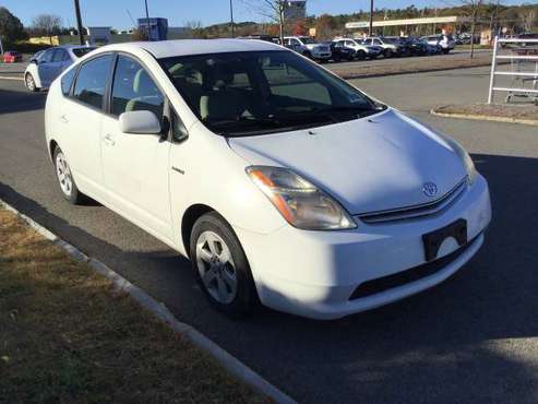 2007 Toyota Prius hybrid clean 1 owner $2700 for sale in Beverly, MA