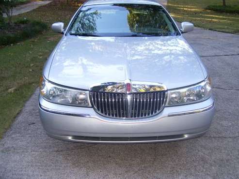 2002 Lincoln Town Car REDUCED for sale in Birmingham, AL