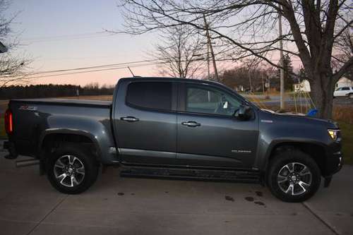 Chevrolet Colorado Duramax - cars & trucks - by owner - vehicle... for sale in Midland, MI