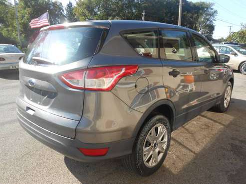 2013 Ford Escape 79.000 miles... - cars & trucks - by dealer -... for sale in Perry, OH